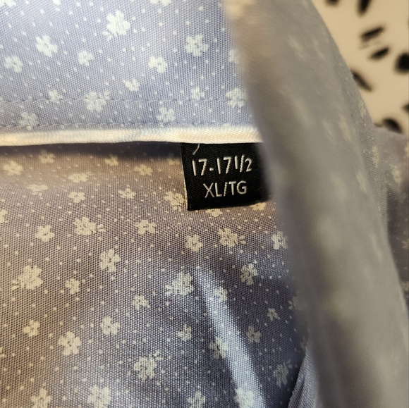 RW&Co Baby Blue Floral Dress Shirt - Picture 3 of 4